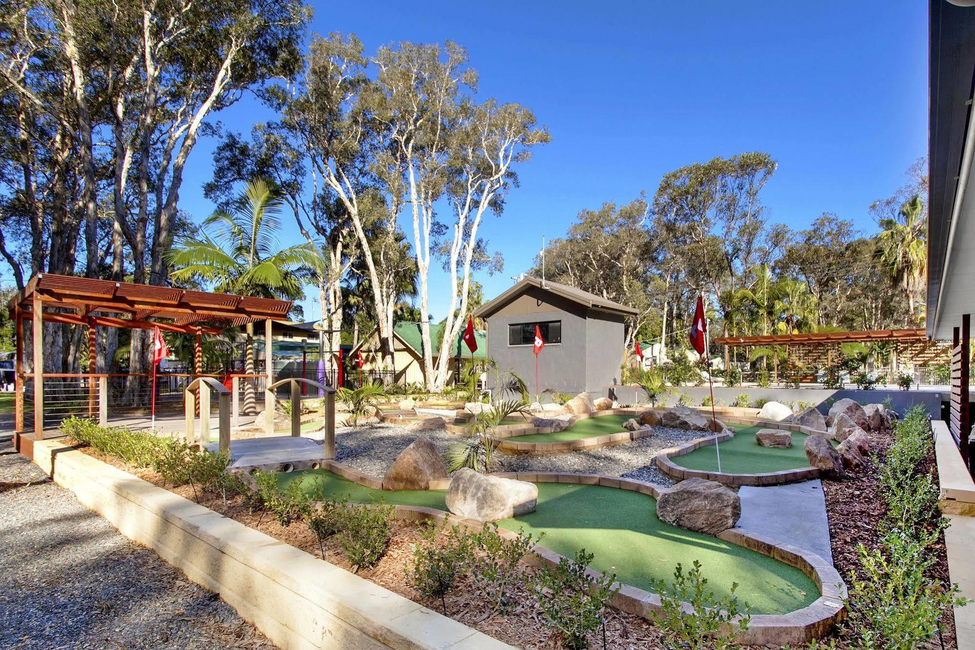 Sapphire Beach Holiday Park Buitenkant foto